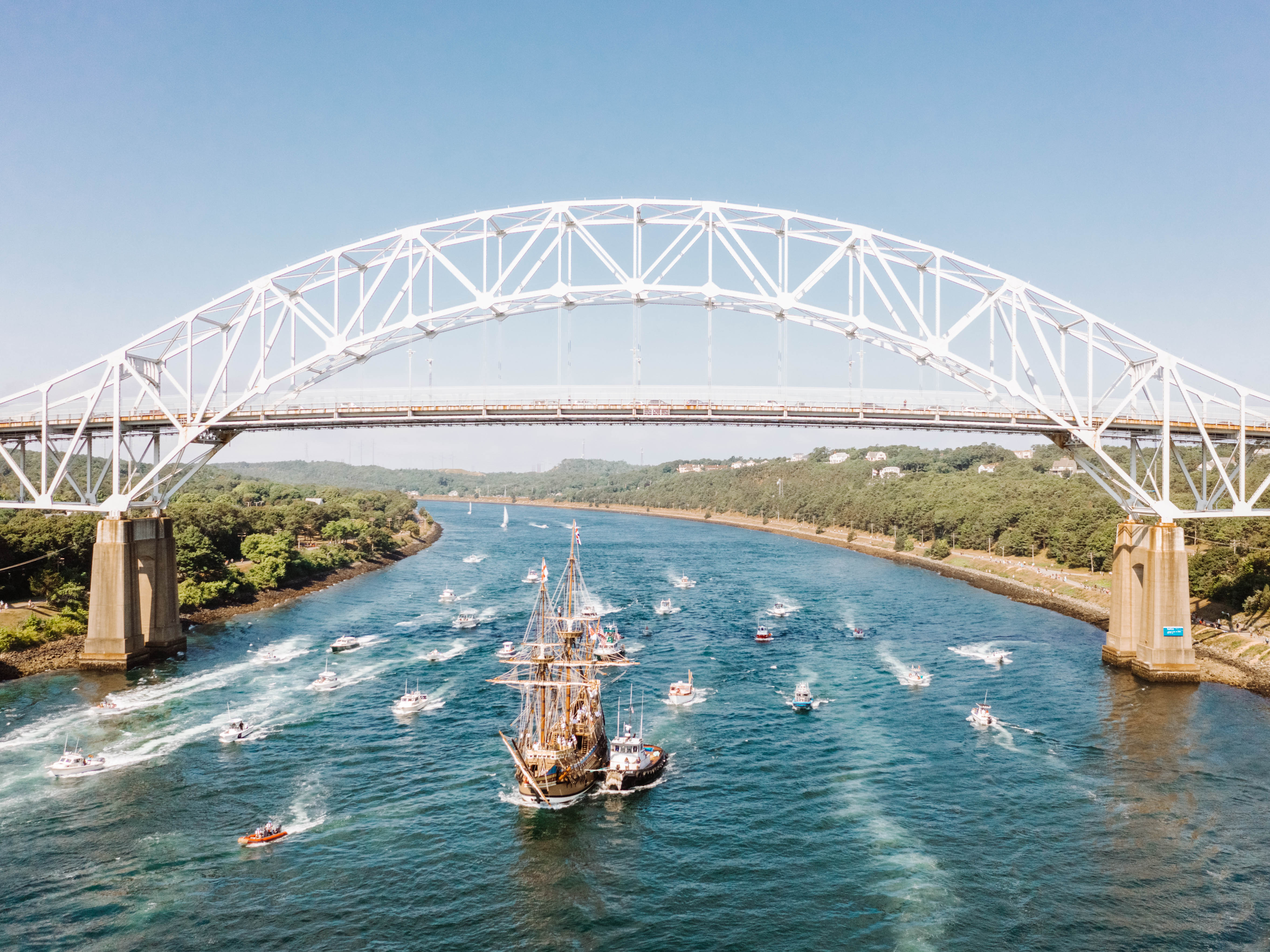 Mayflower 2 under the Sagamore Bridge / New England